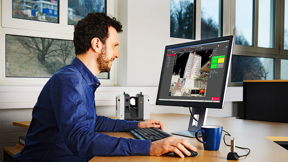 man using reality capture software